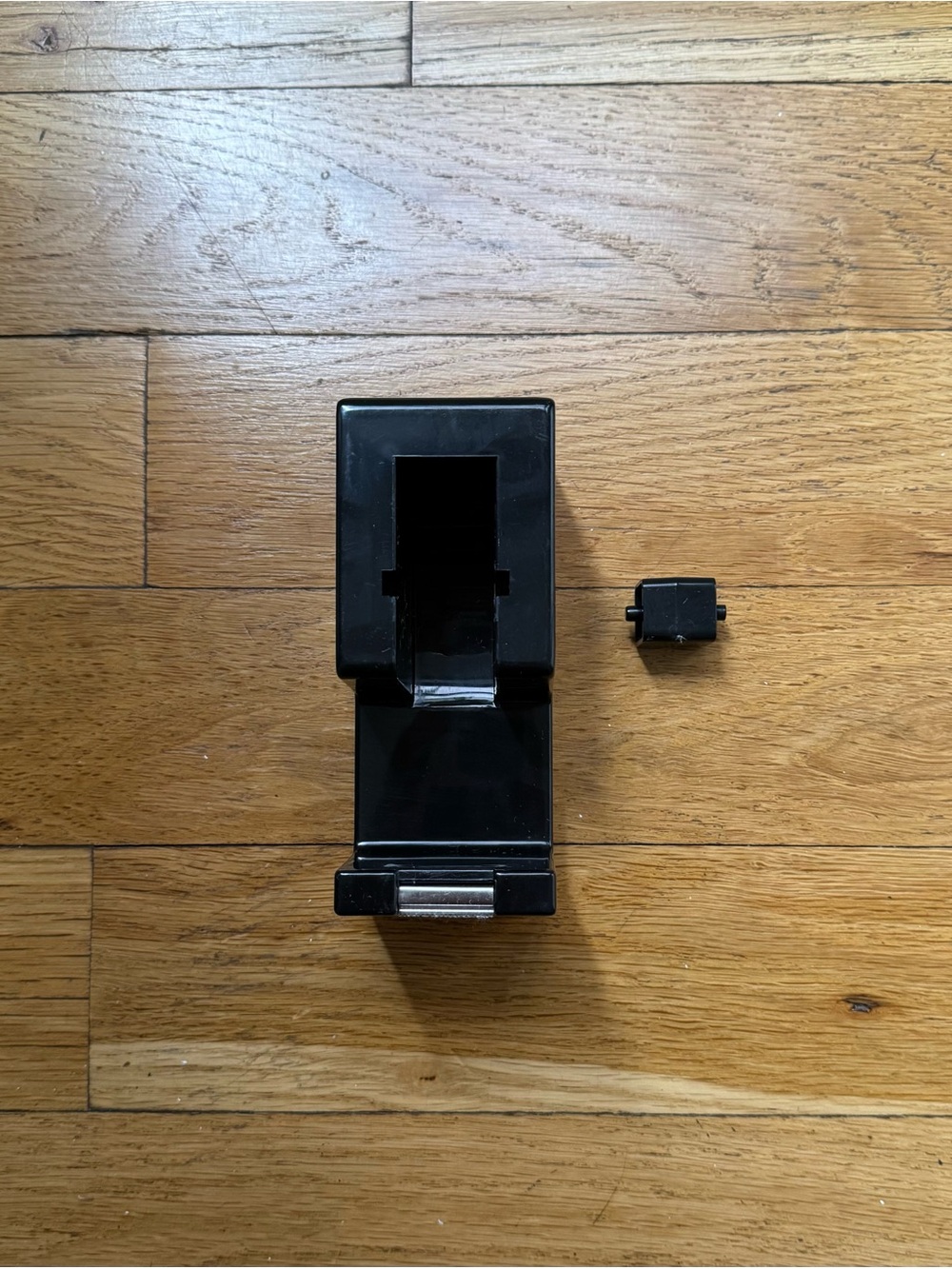 black Poppin tape dispenser - Picture 6 of 14